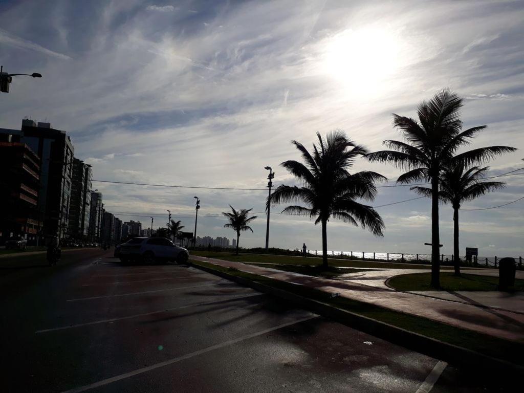 Apto Na Orla De Itaparica, Com Wifi, Area Privada E Excelente Para Criancas, Terceira Idade E Pets. Vila Velha  Bagian luar foto